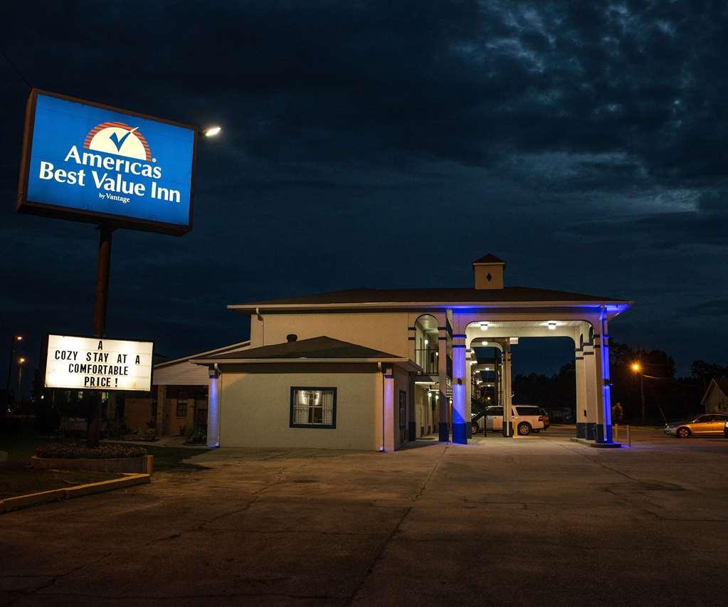 Americas Best Value Inn - Monroeville Exterior foto